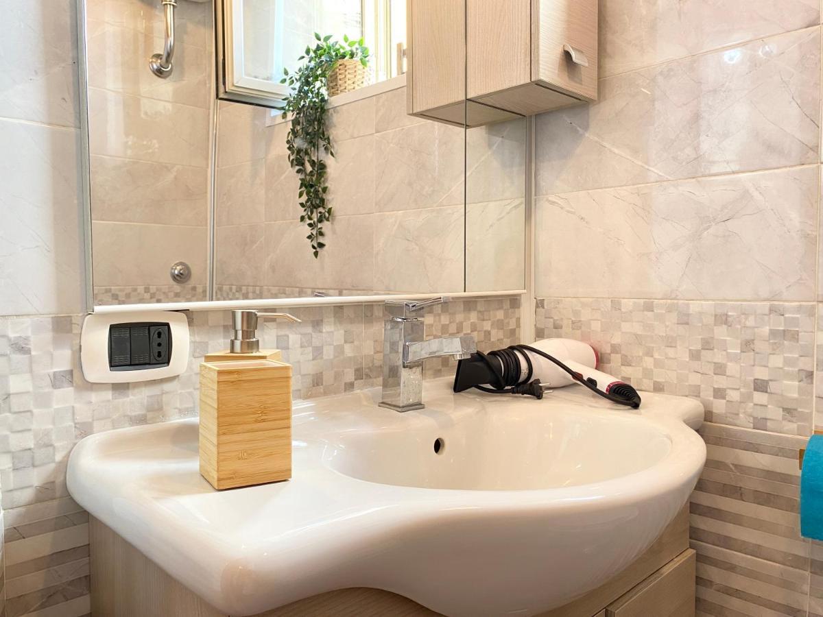 Appartamento Casa Con Terrazzo In Centro Napoli Esterno foto